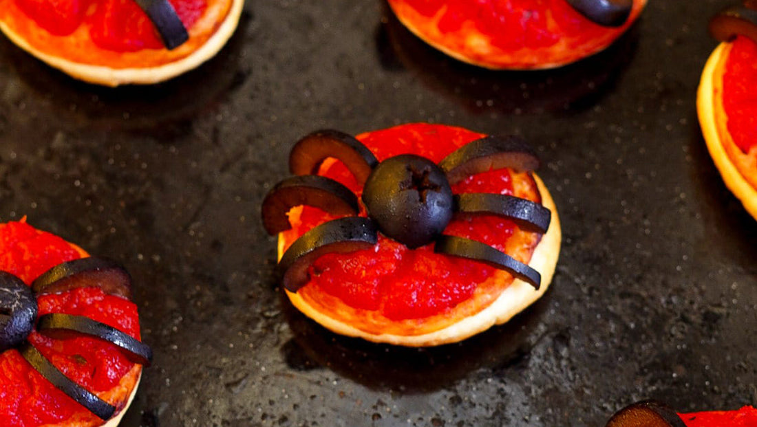 Sfogliette al pomodoro con ragnetti di olive